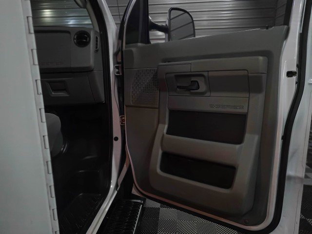 Used 2021 Ford E-350 and Econoline 350 Super Duty w/ Power Windows & Locks Group RWD image 29