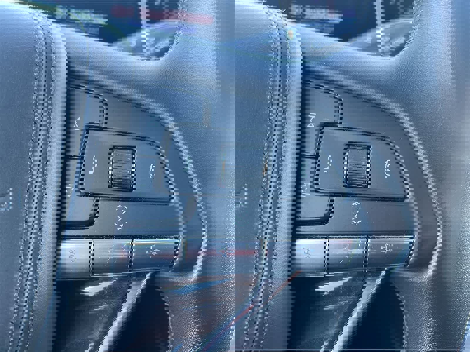 Used 2023 Cadillac Escalade Sport Platinum image 24