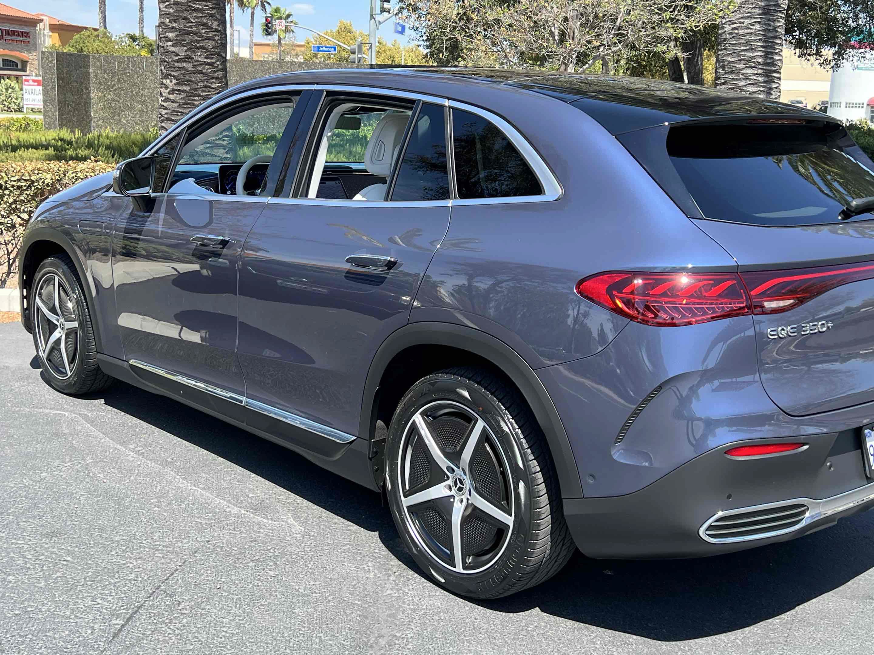 Used 2023 Mercedes-Benz EQE 350+ SUV w/ AMG Line Exterior Package image 41