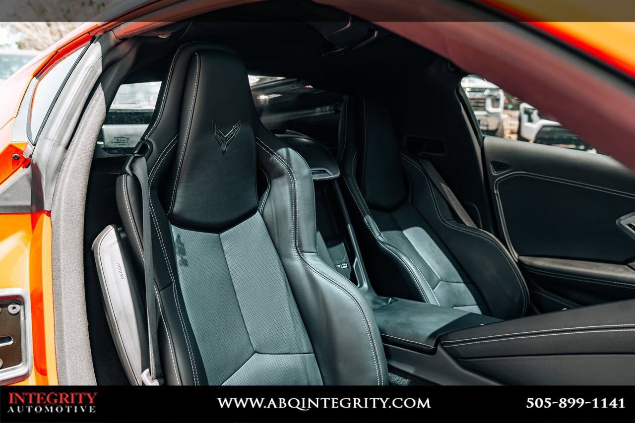 Used 2024 Chevrolet Corvette Stingray Preferred Cpe w/ Body-Color Dual Roof Package RWD image 54