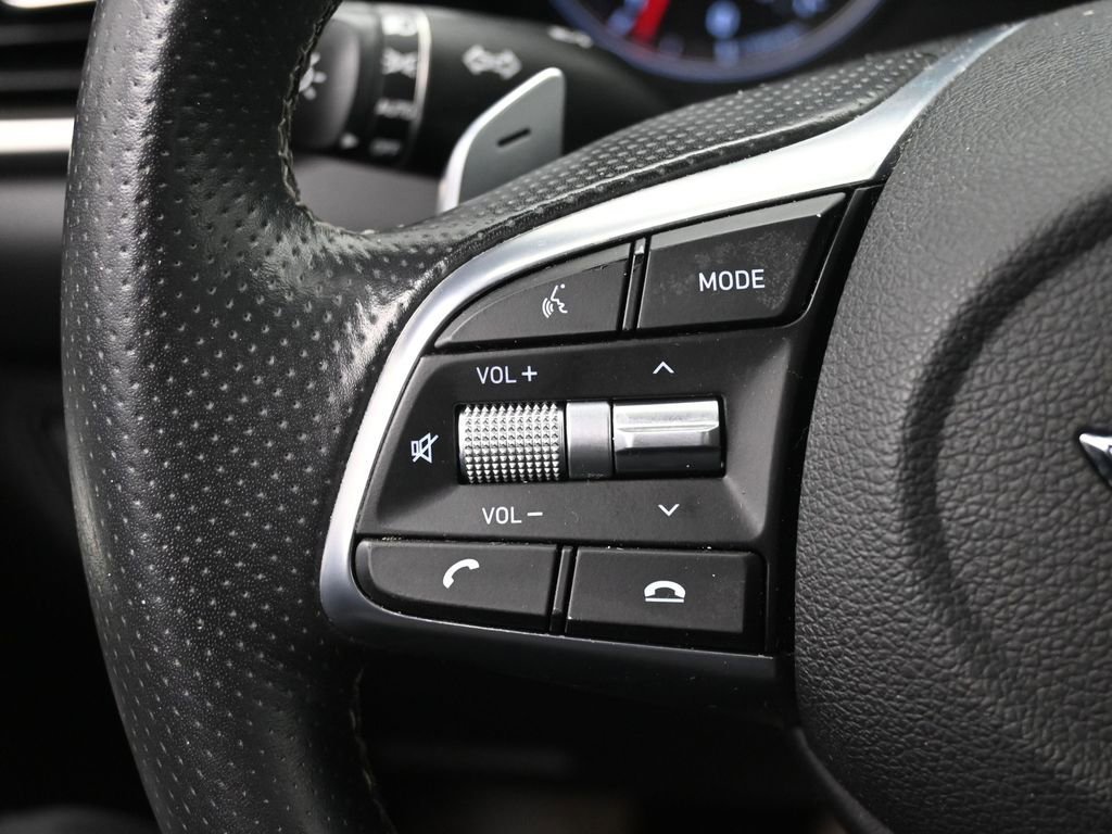 Used 2020 Genesis G70 2.0T w/ Elite Package image 15