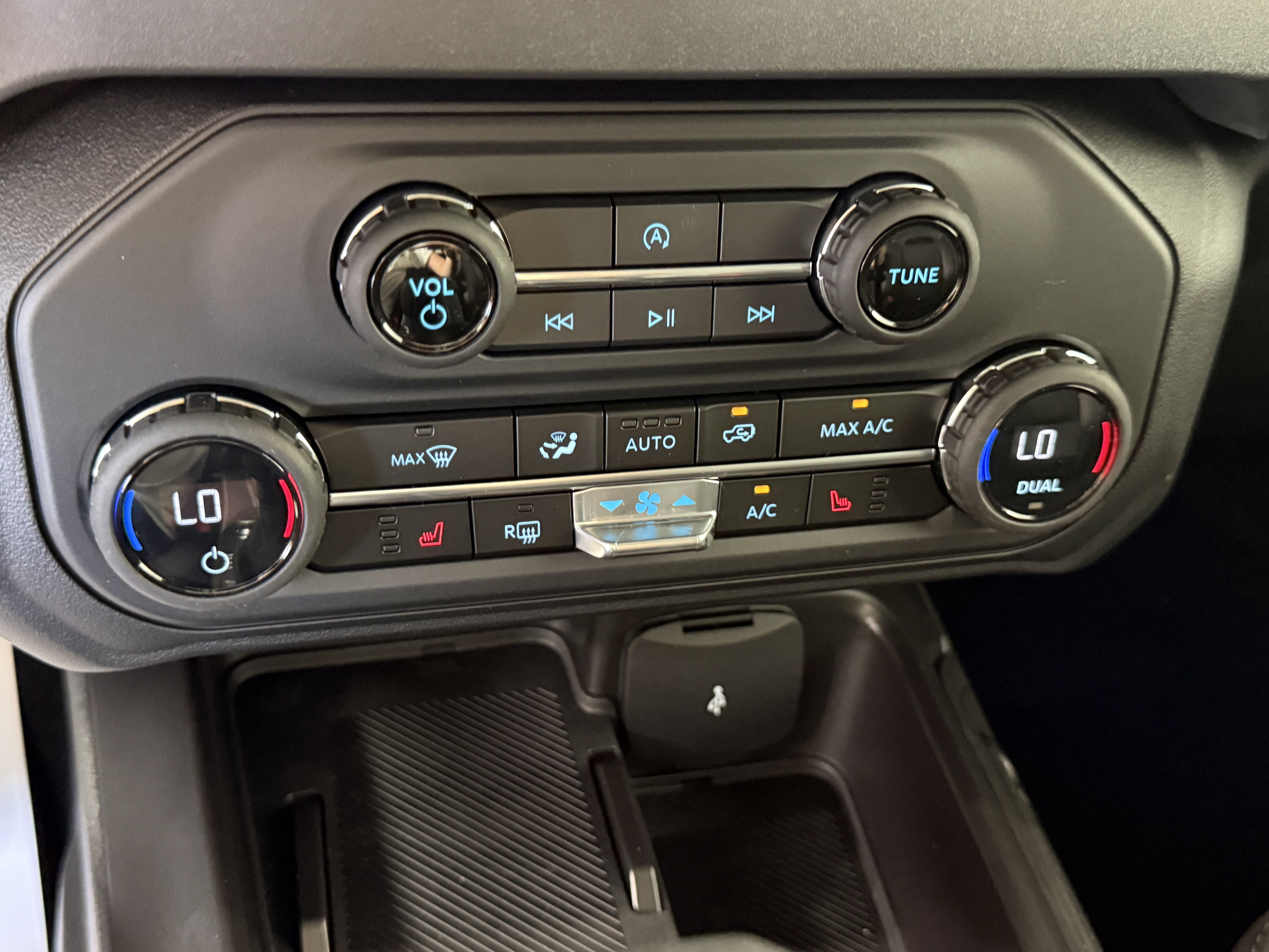 New 2026 Ford Bronco Big Bend AWD/4WD image 19