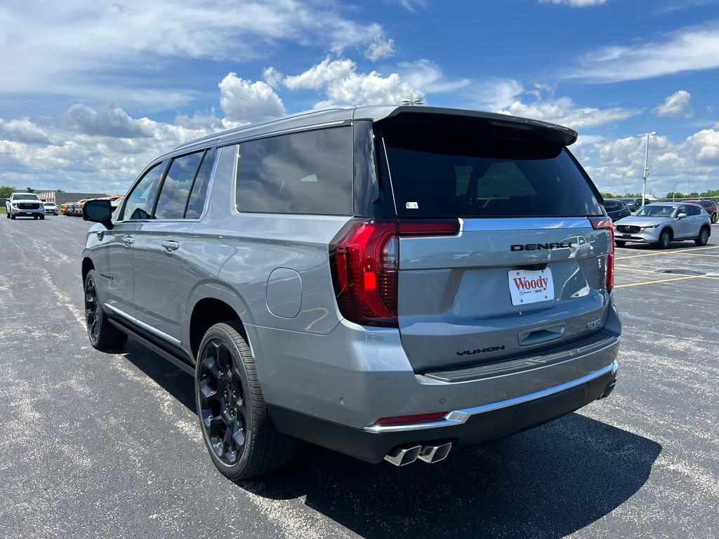 New 2026 GMC Yukon XL Denali w/ Denali Reserve Package AWD/4WD image 9