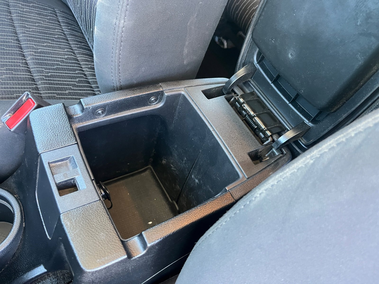 Used 2012 Jeep Wrangler Sport image 15