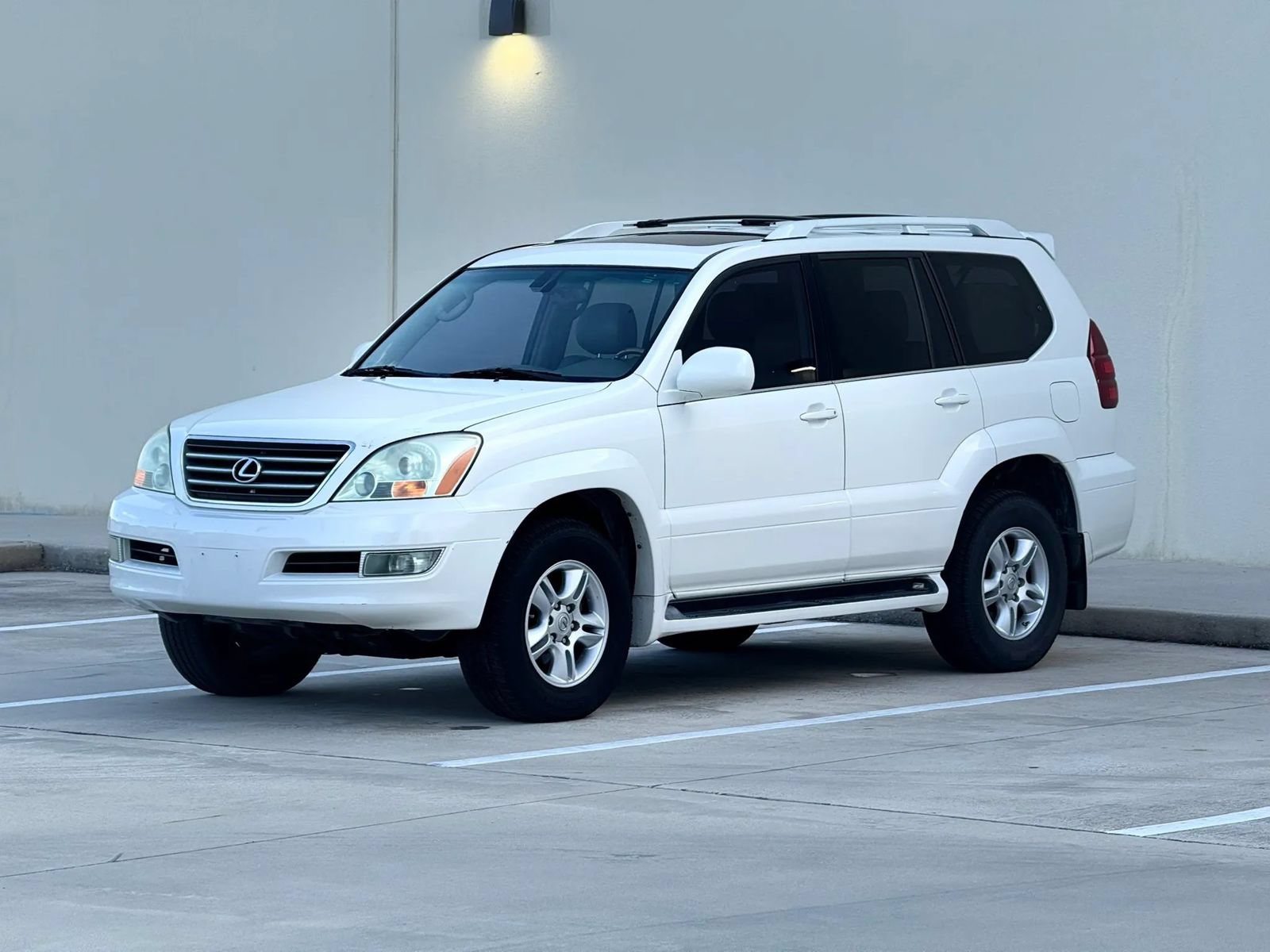 Used 2005 Lexus GX 470 AWD/4WD image 3