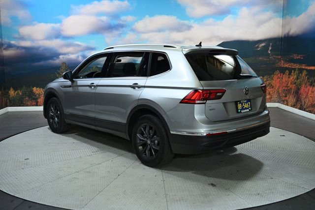 Used 2022 Volkswagen Tiguan SE image 6