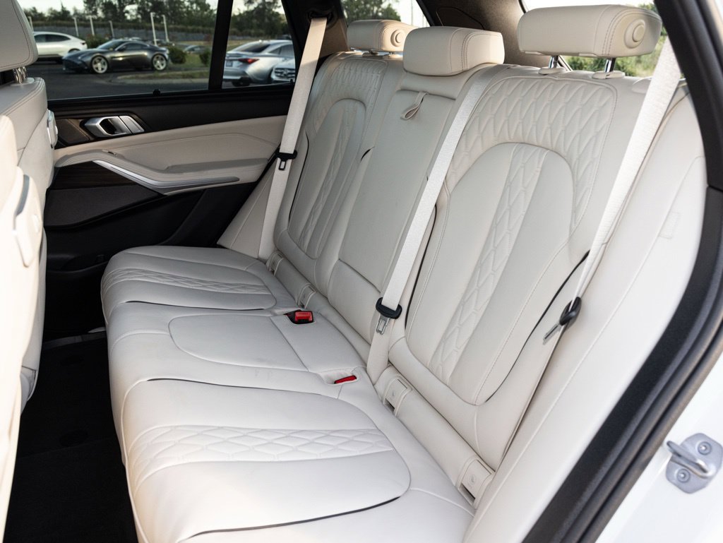 Used 2026 BMW X5 xDrive50e w/ Executive Package AWD/4WD image 49