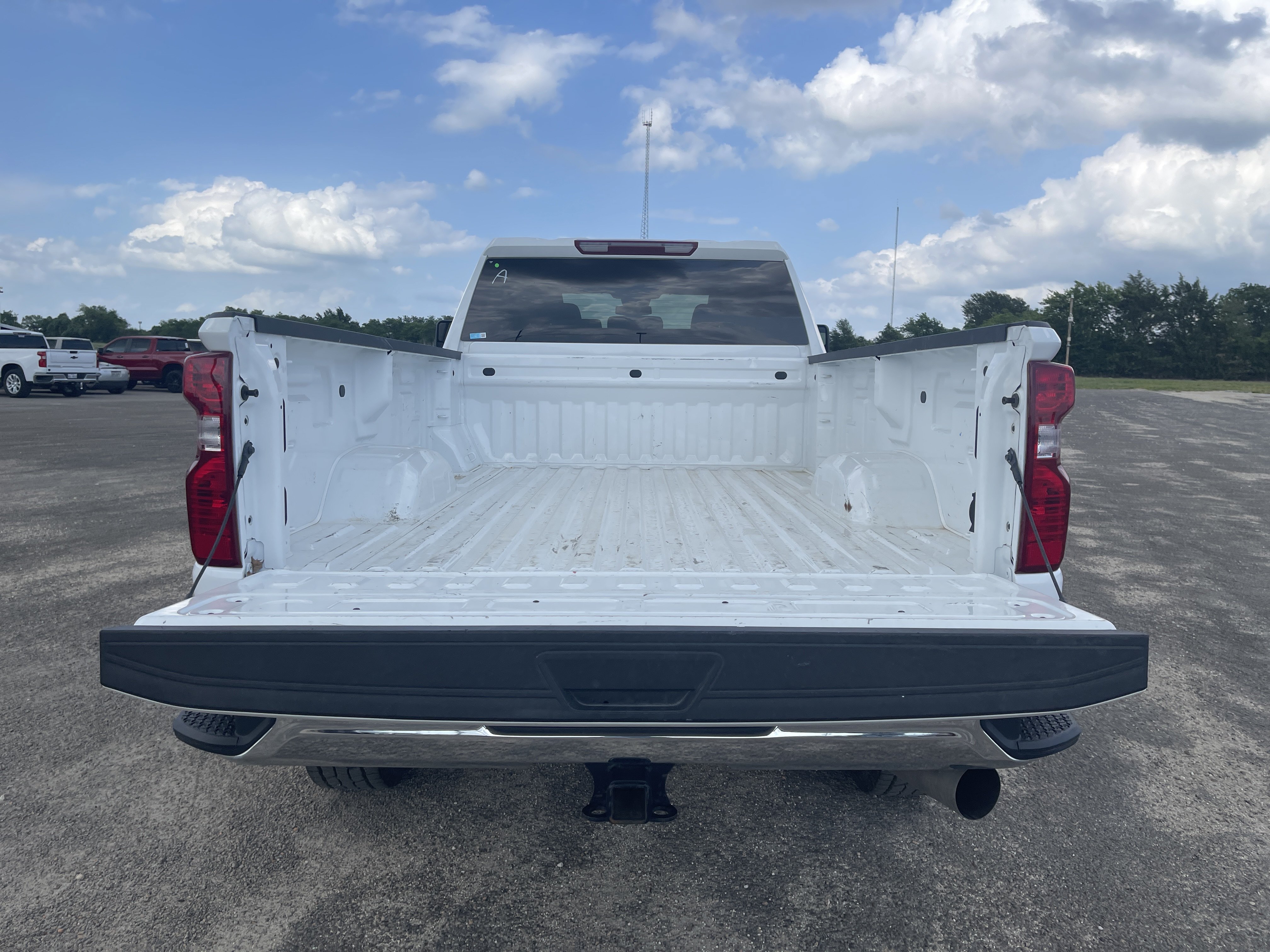 Used 2025 Chevrolet Silverado 3500 LT w/ Convenience Package AWD/4WD image 14