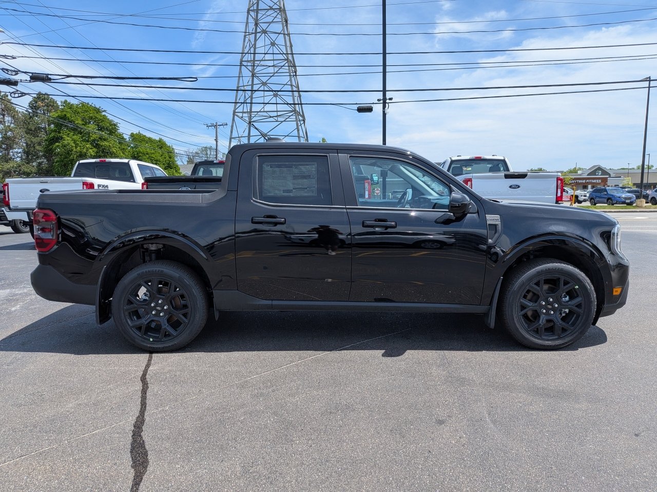 New 2026 Ford Maverick Lariat w/ Black Appearance Package AWD/4WD image 3