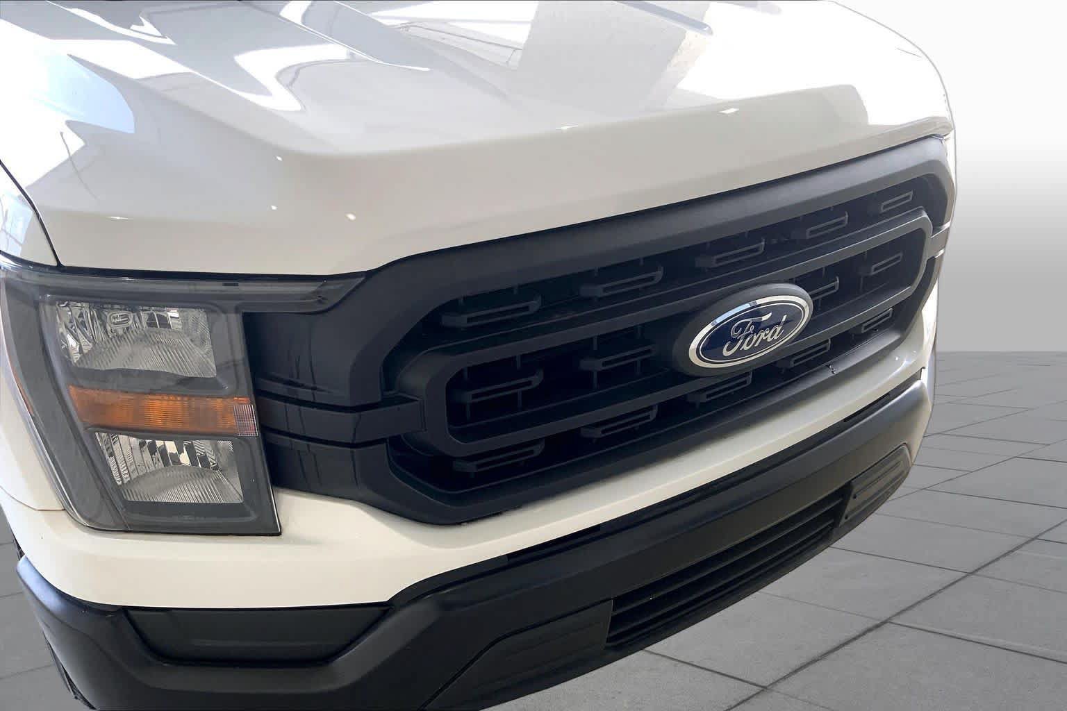 Used 2023 Ford F150 XL w/ Trailer Tow Package RWD image 25