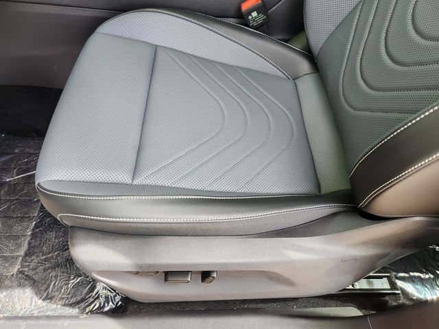 New 2026 Volkswagen Tiguan SE R-Line AWD/4WD image 22