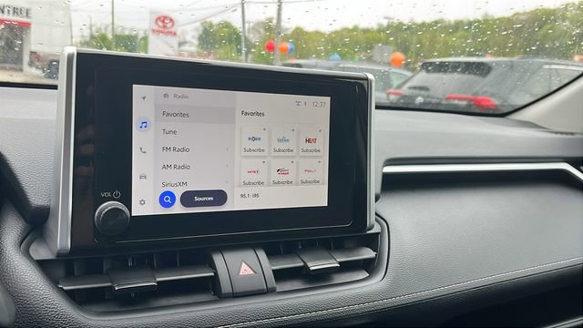 Certified 2025 Toyota RAV4 XLE AWD/4WD image 15
