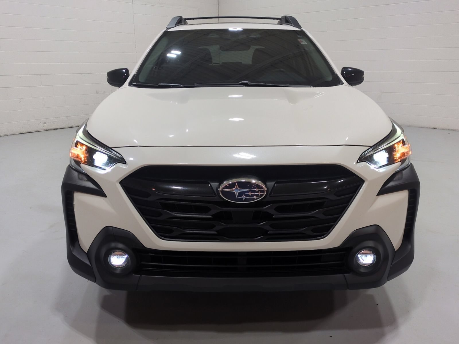 Certified 2024 Subaru Outback Onyx Edition AWD/4WD image 8
