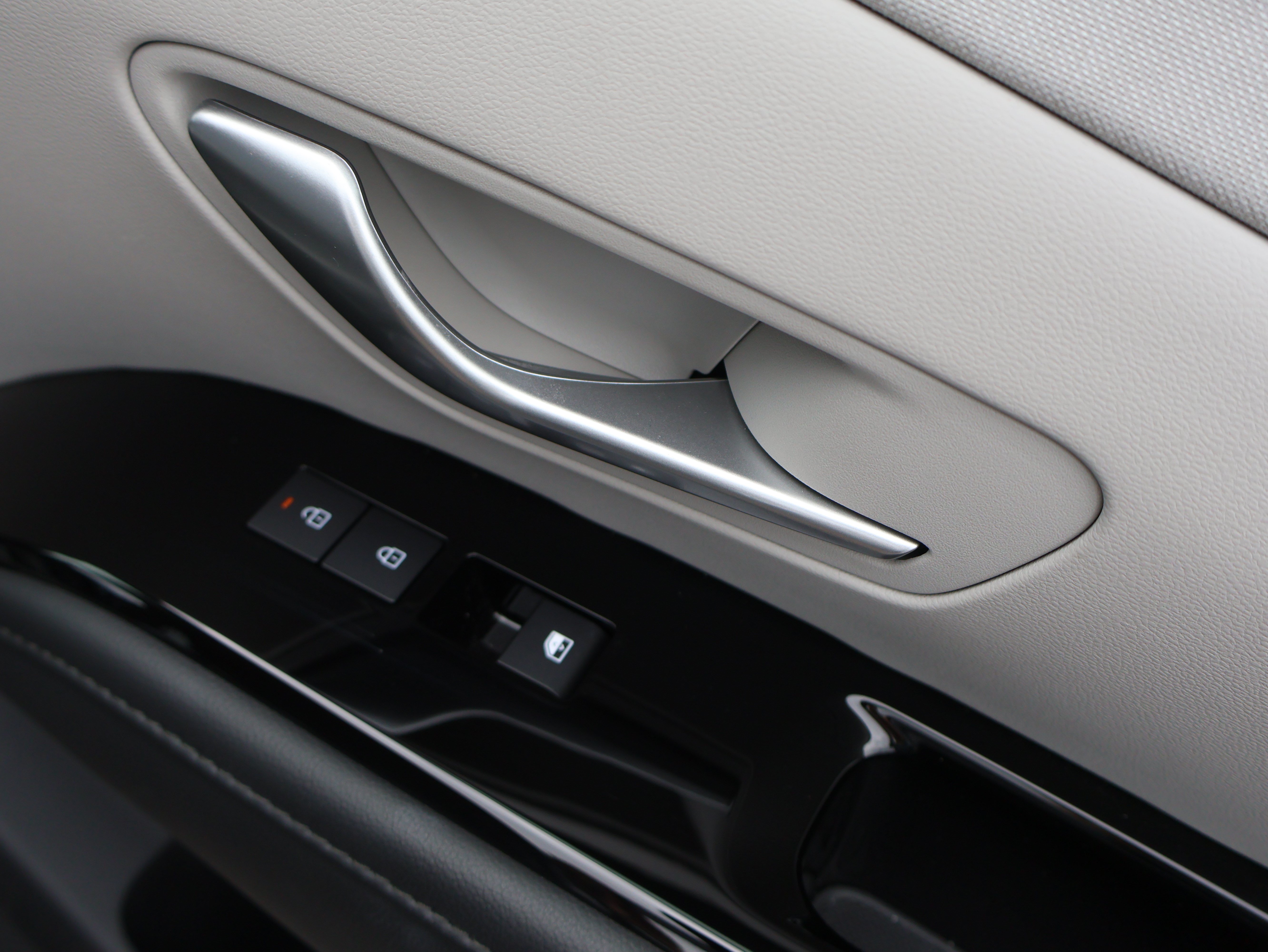 Used 2025 Hyundai Tucson Limited AWD/4WD image 11