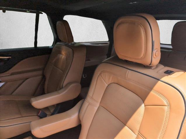Used 2020 Lincoln Aviator Black Label w/ Dynamic Handling Package AWD/4WD image 23