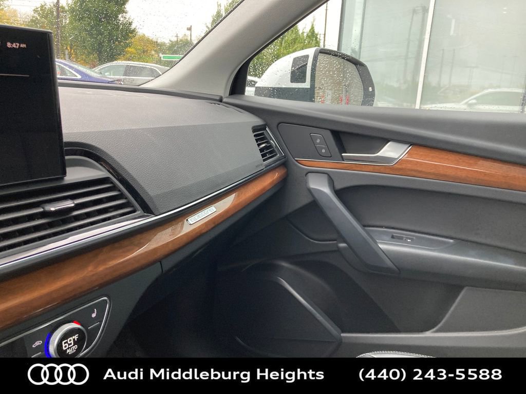 Certified 2023 Audi Q5 2.0T Premium w/ Convenience Package image 37