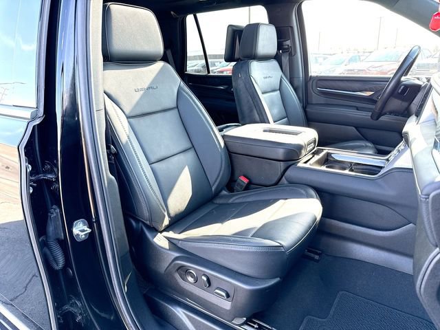Used 2024 GMC Yukon Denali w/ Advanced Technology Package image 26