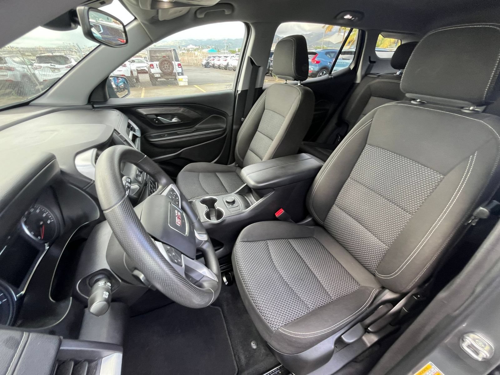 Used 2024 GMC Terrain SLE FWD image 31