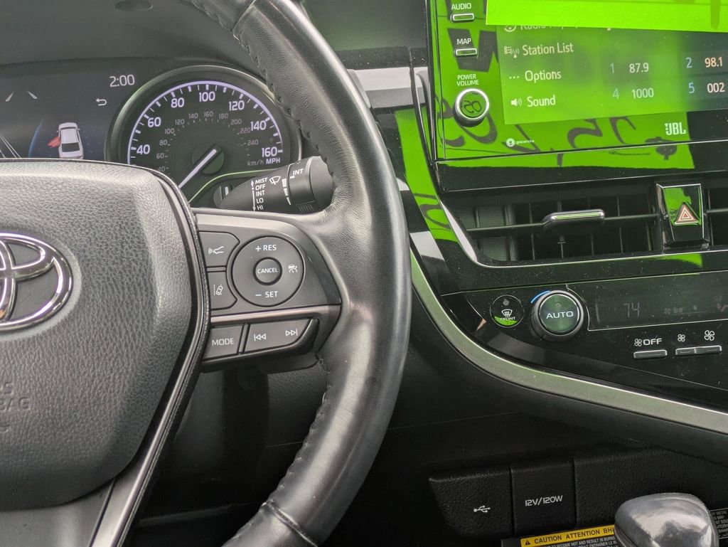 Used 2021 Toyota Camry XSE w/ Navigation Upgrade Package image 14