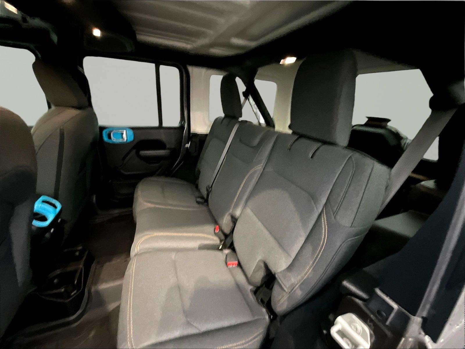Used 2024 Jeep Wrangler Unlimited Sport AWD/4WD image 22