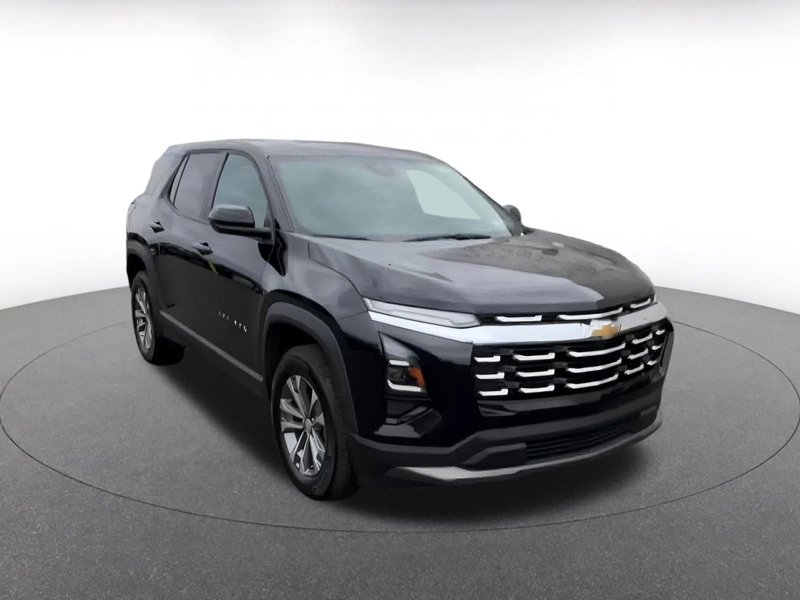 Used 2025 Chevrolet Equinox LT image 3