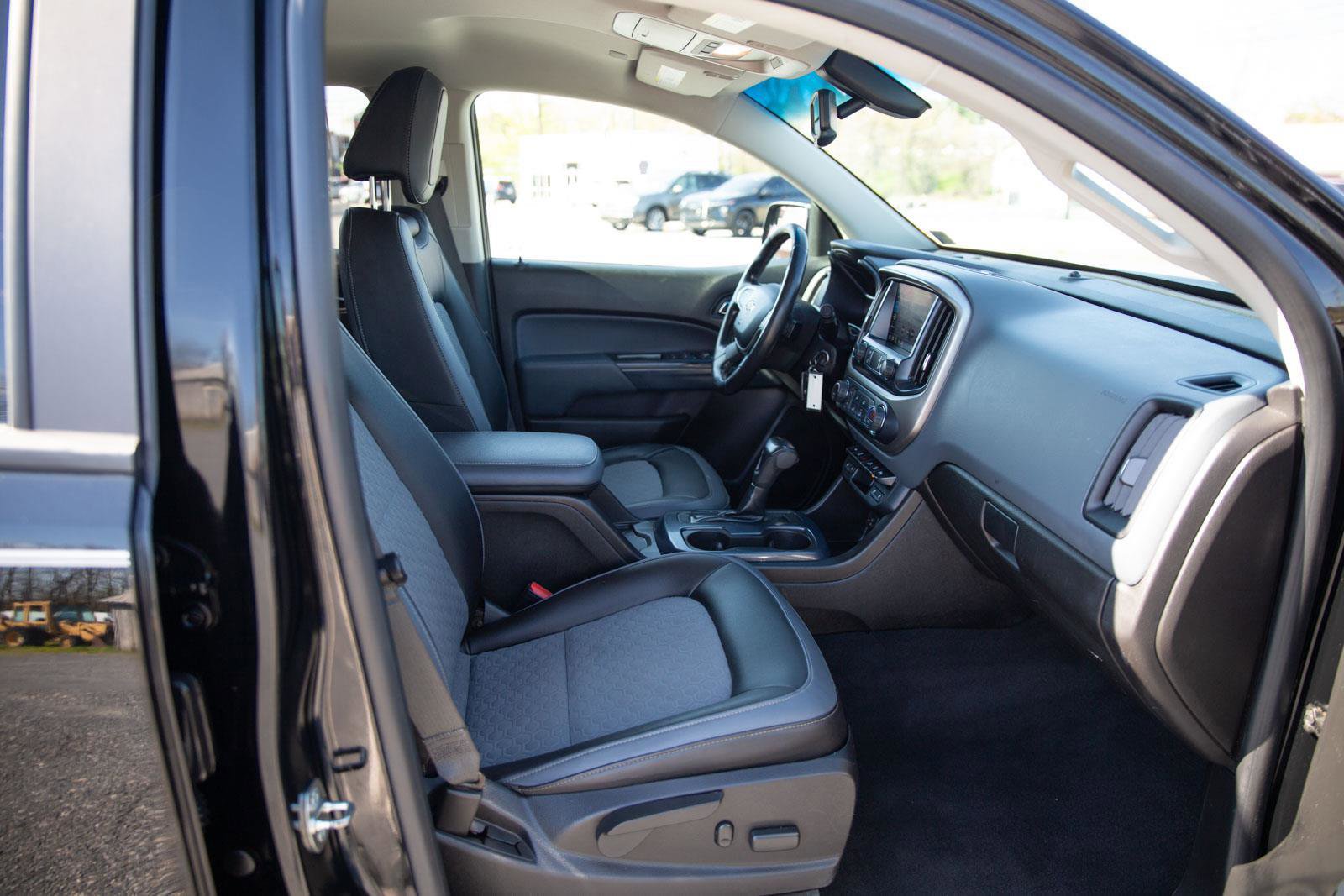 Used 2019 Chevrolet Colorado Z71 image 24