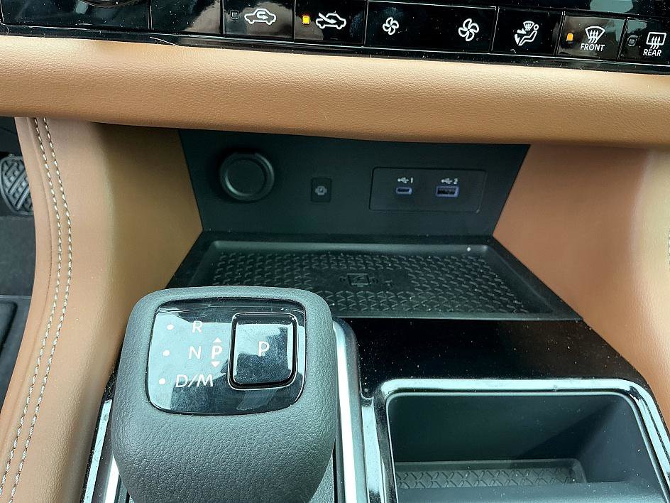 Certified 2025 Nissan Pathfinder Platinum w/ Cargo Package image 20