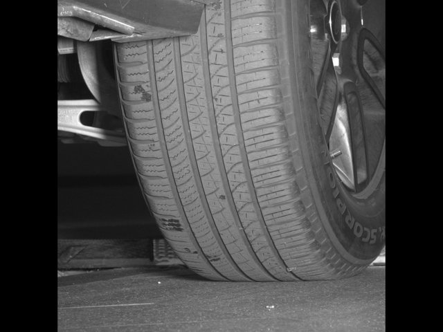 Used 2023 Land Rover Defender 90 S image 13