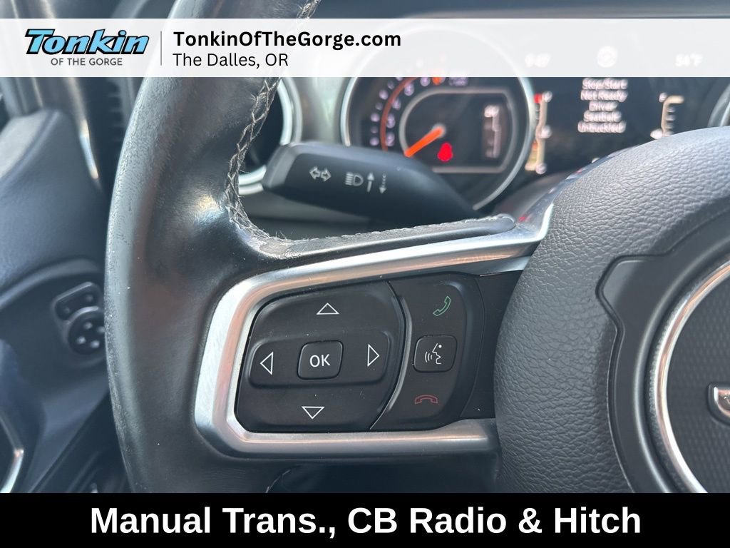 Used 2018 Jeep Wrangler Unlimited Sahara AWD/4WD image 18
