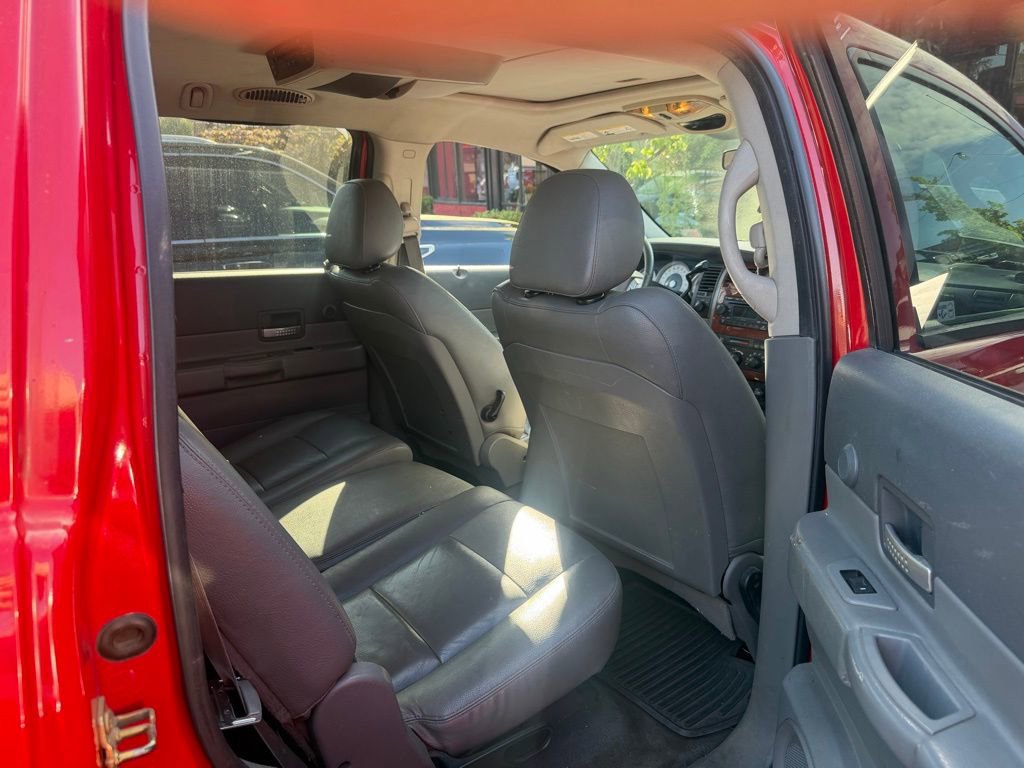 Used 2006 Dodge Durango SLT image 14