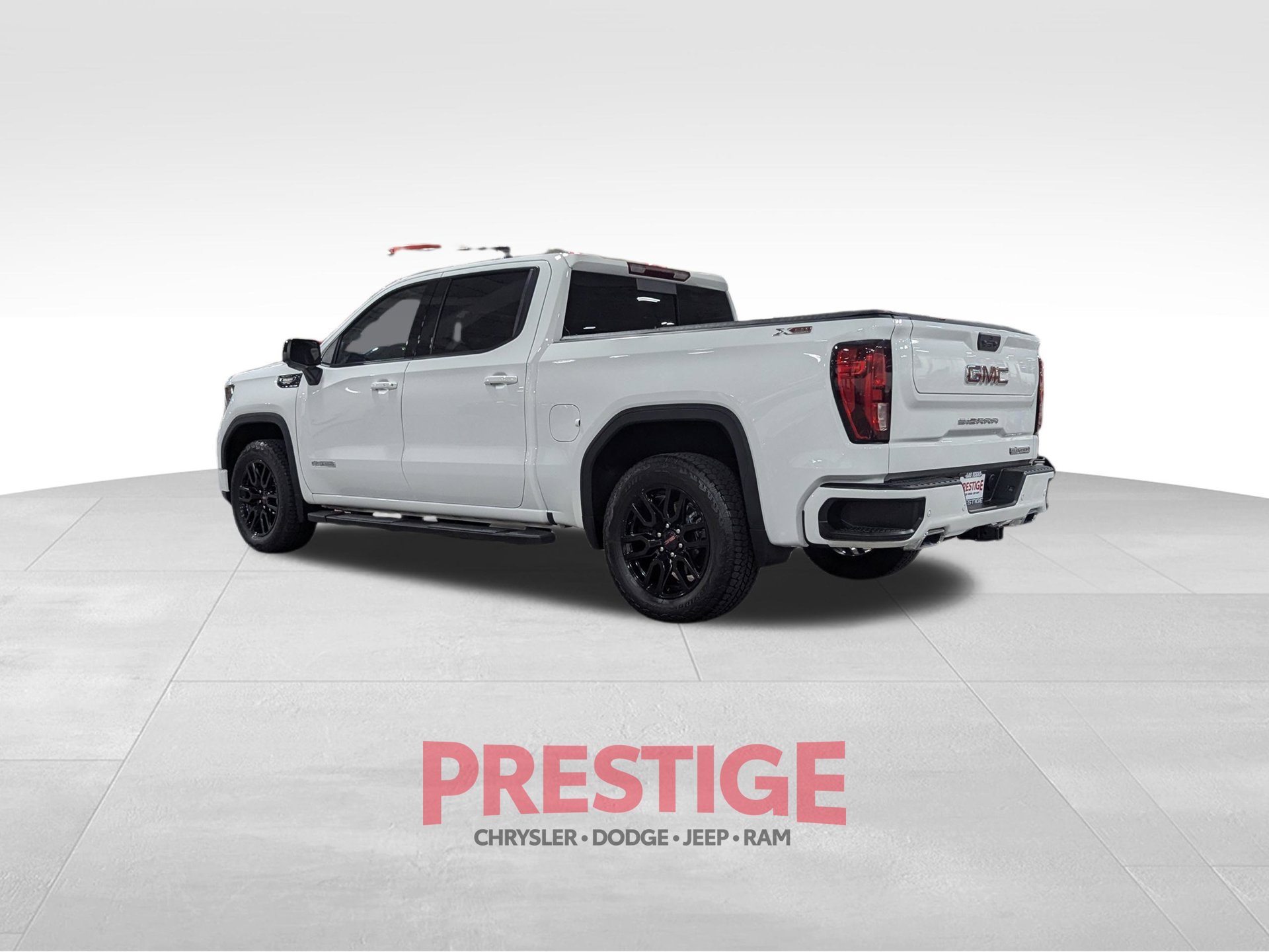 Used 2025 GMC Sierra 1500 Elevation AWD/4WD image 15