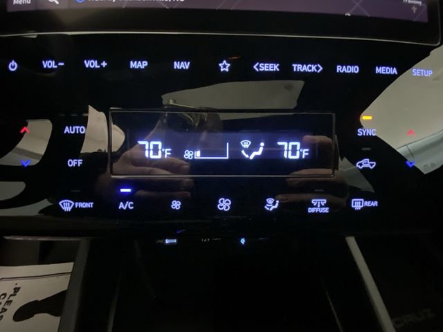 Used 2024 Hyundai Santa Cruz SEL w/ Activity Package image 19