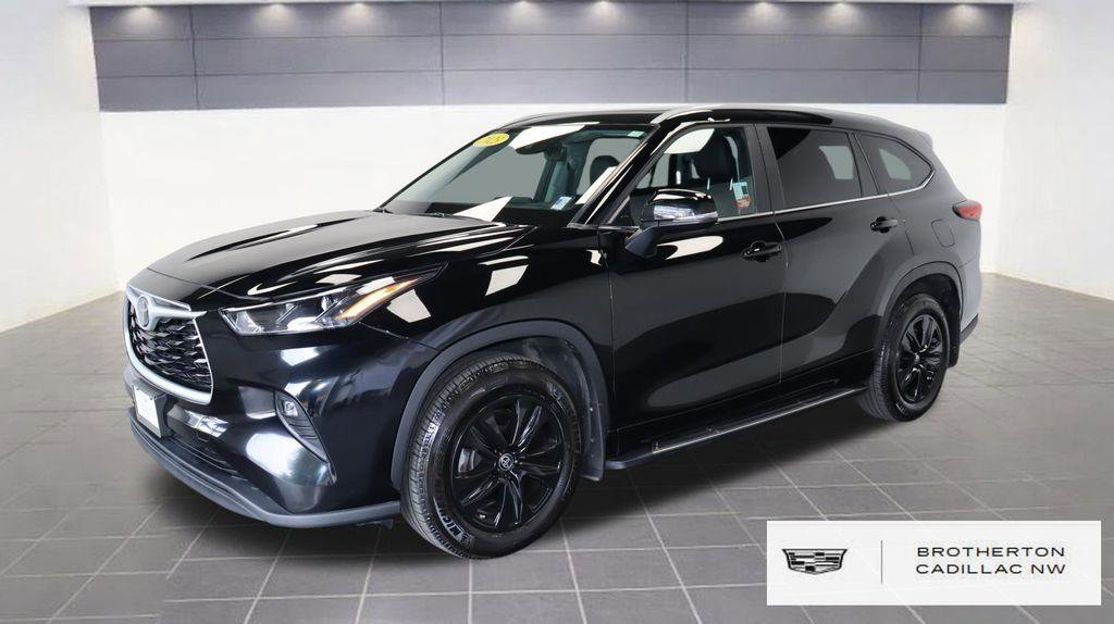 Used 2023 Toyota Highlander XLE