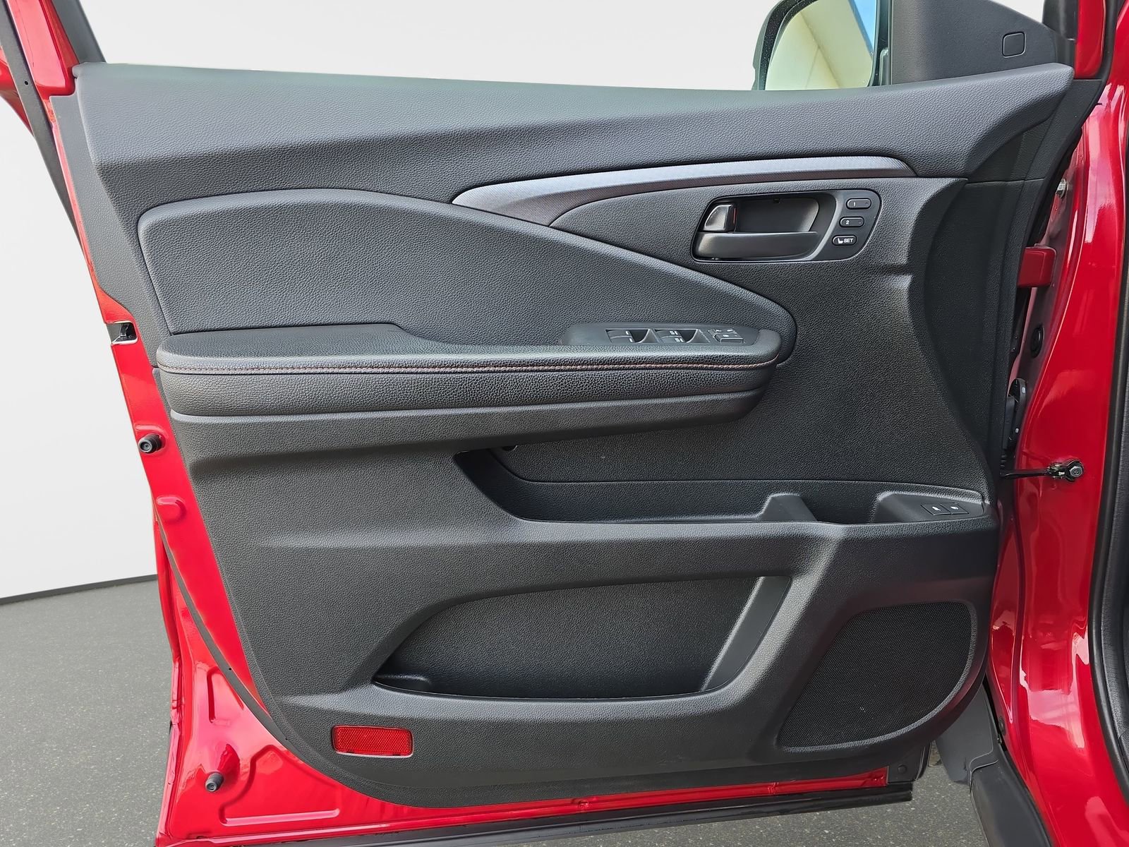 Used 2022 Honda Passport TrailSport image 28