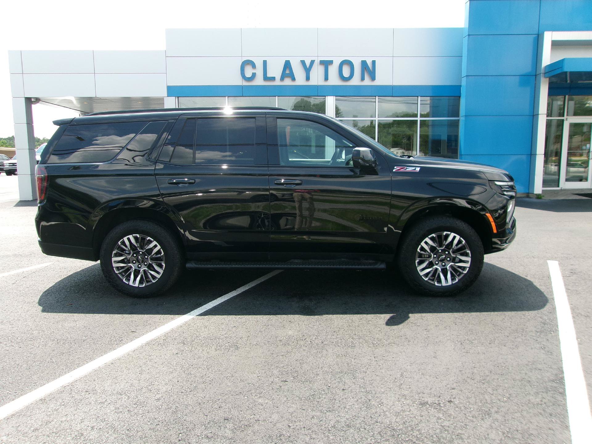 Certified 2025 Chevrolet Tahoe Z71 AWD/4WD image 2