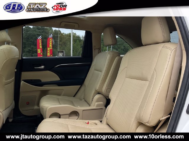 Used 2014 Toyota Highlander Limited Platinum AWD/4WD image 13