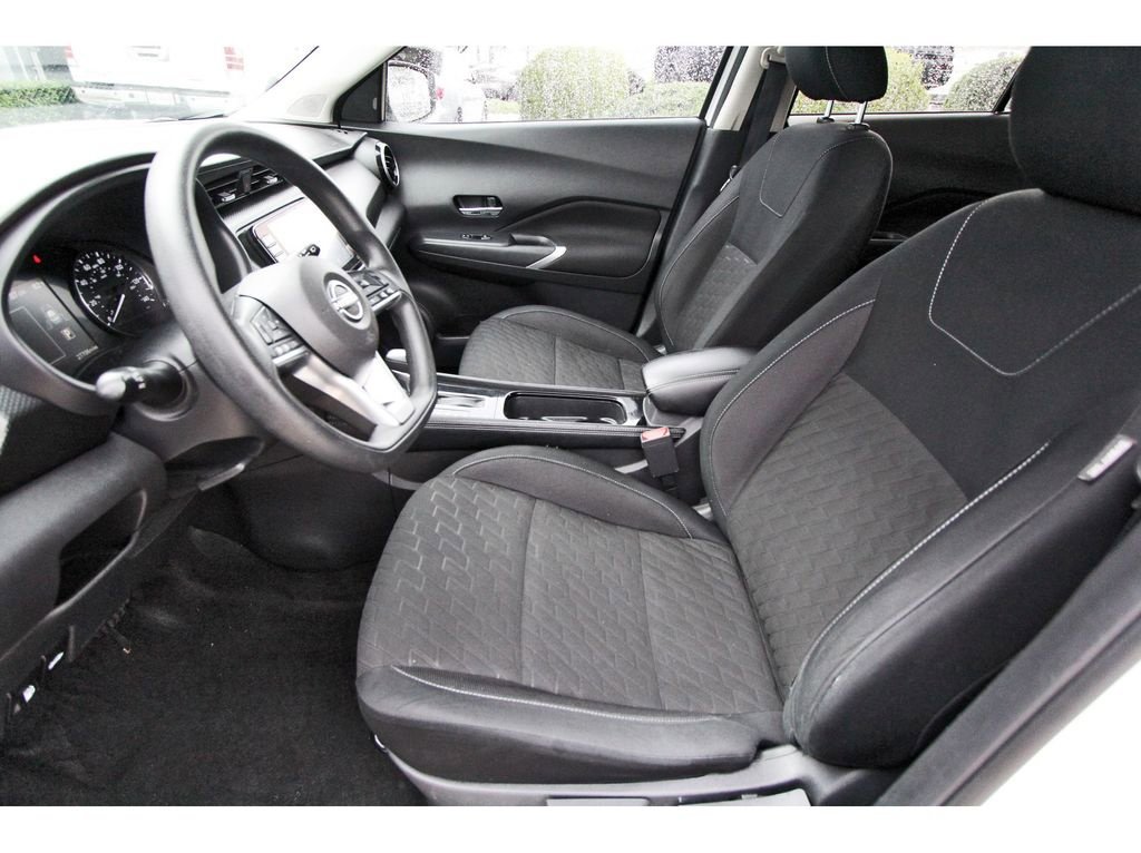 Used 2023 Nissan Kicks SV w/ Interior Electronics Package image 6