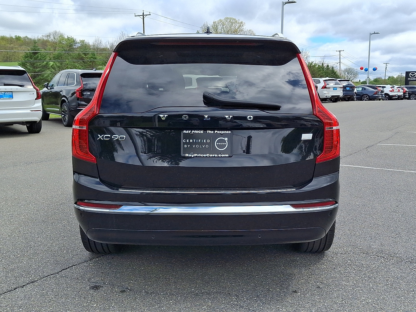 Certified 2024 Volvo XC90 T8 Plus AWD/4WD image 5