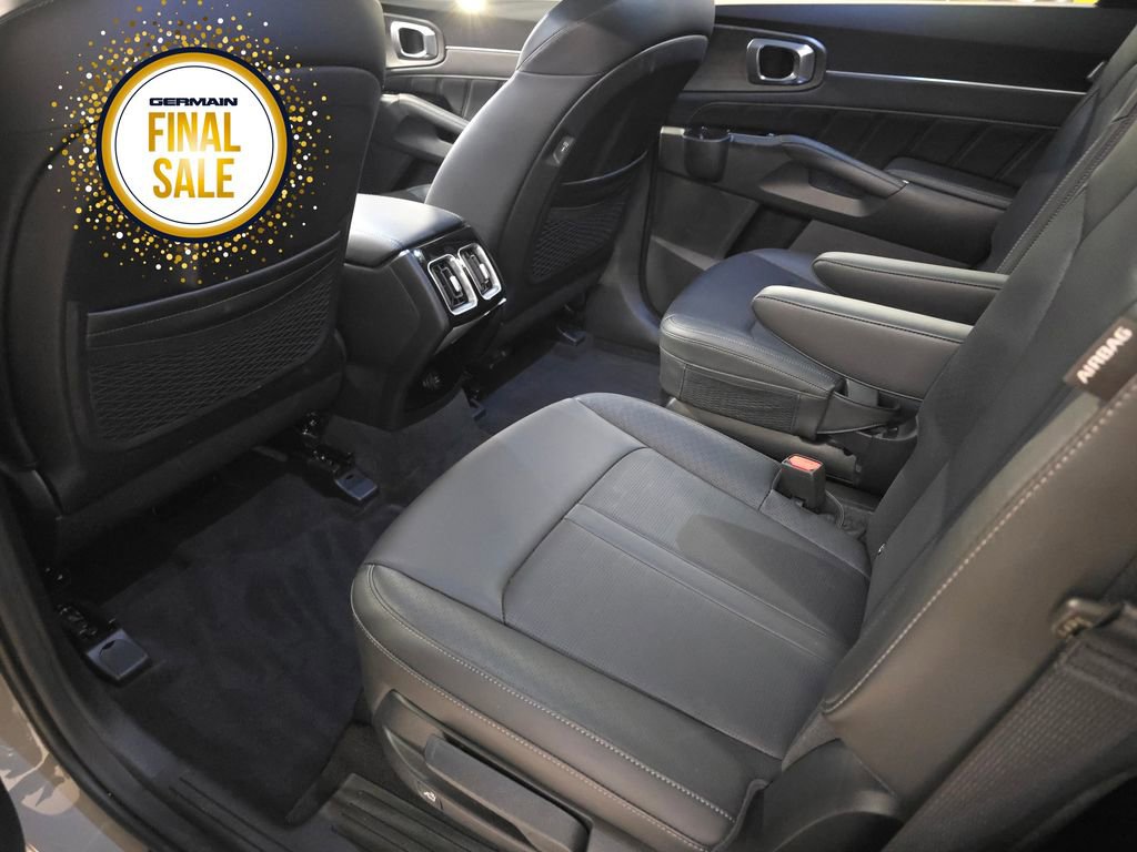 Certified 2025 Kia Sorento SX image 17