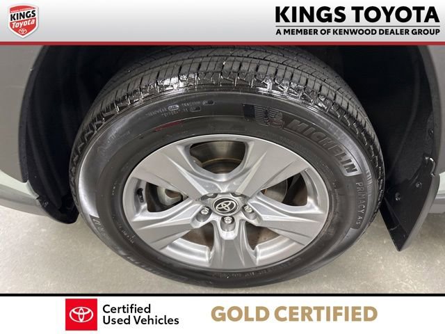 Certified 2022 Toyota RAV4 XLE w/ Convenience Package image 31