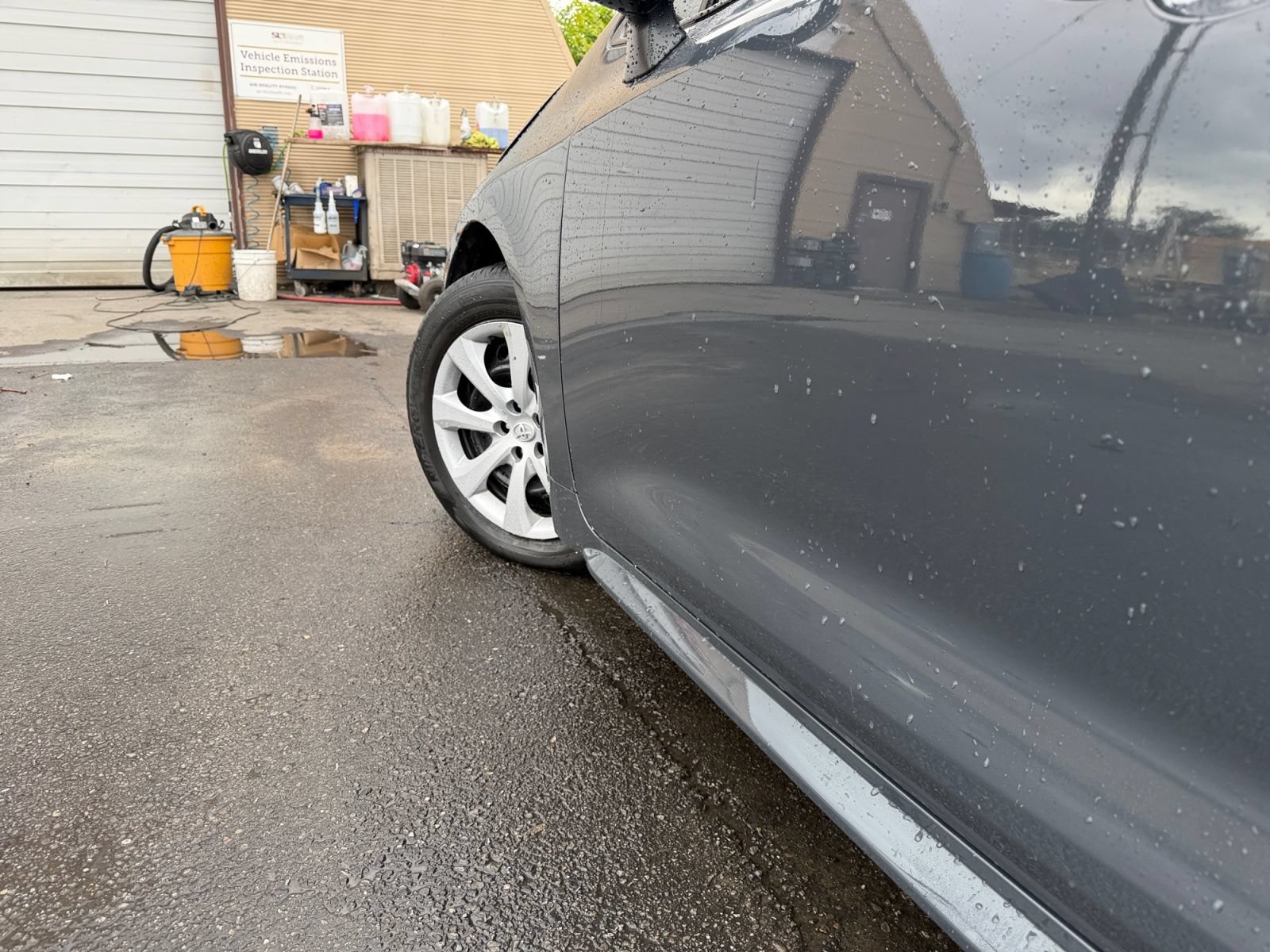 Used 2024 Toyota Corolla LE FWD image 29