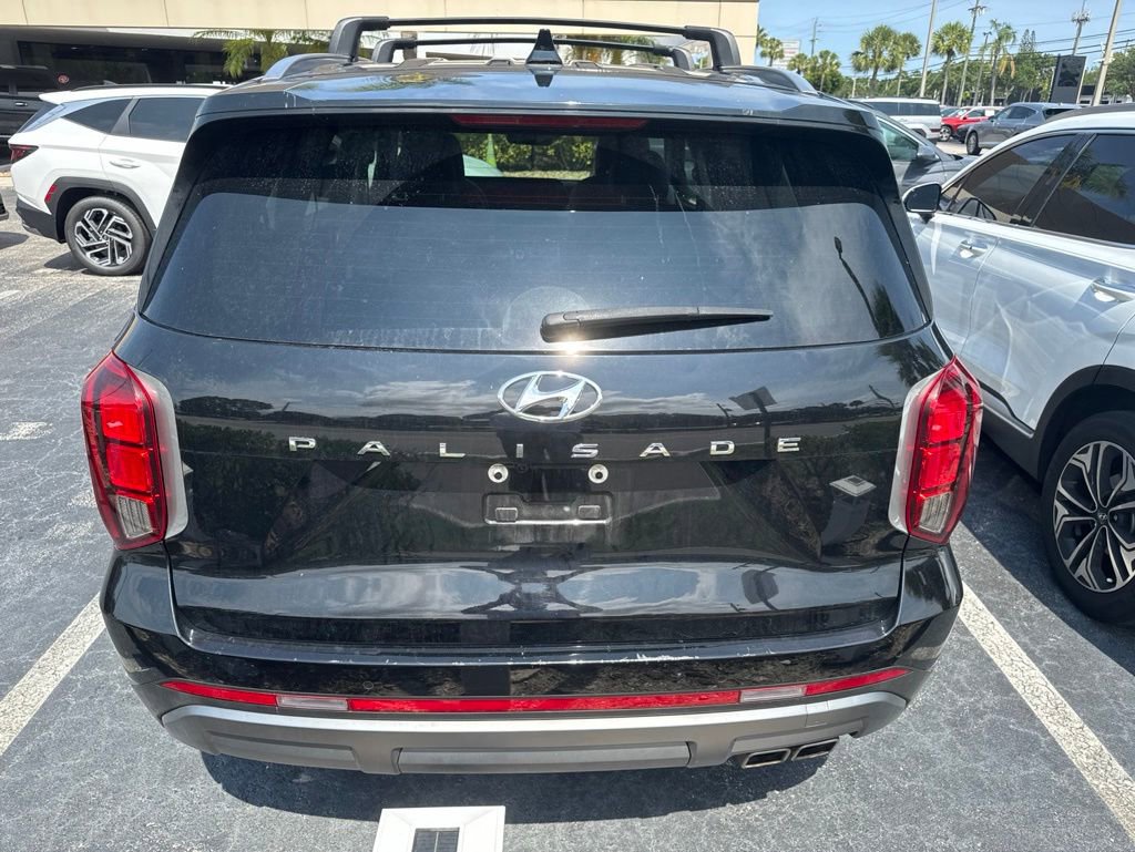 Used 2023 Hyundai Palisade SEL FWD image 11