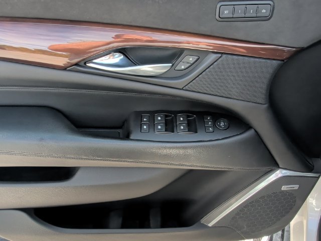Used 2019 Cadillac Escalade ESV Luxury AWD/4WD image 27
