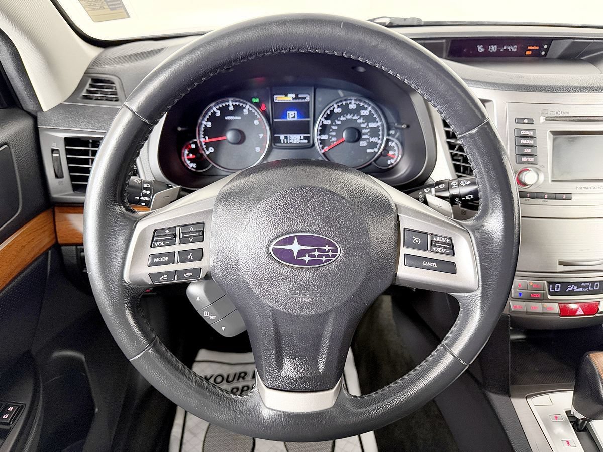 Used 2014 Subaru Outback 2.5i Limited w/ Moonroof Package AWD/4WD image 61