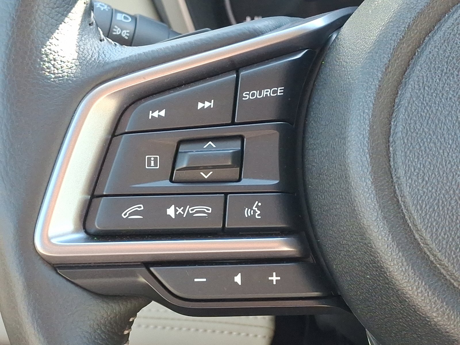 Used 2025 Subaru Legacy Limited w/ Tech Package #3 image 24