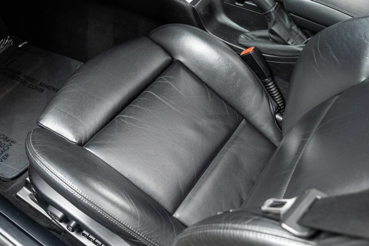 Used 2005 BMW M3 Convertible image 71