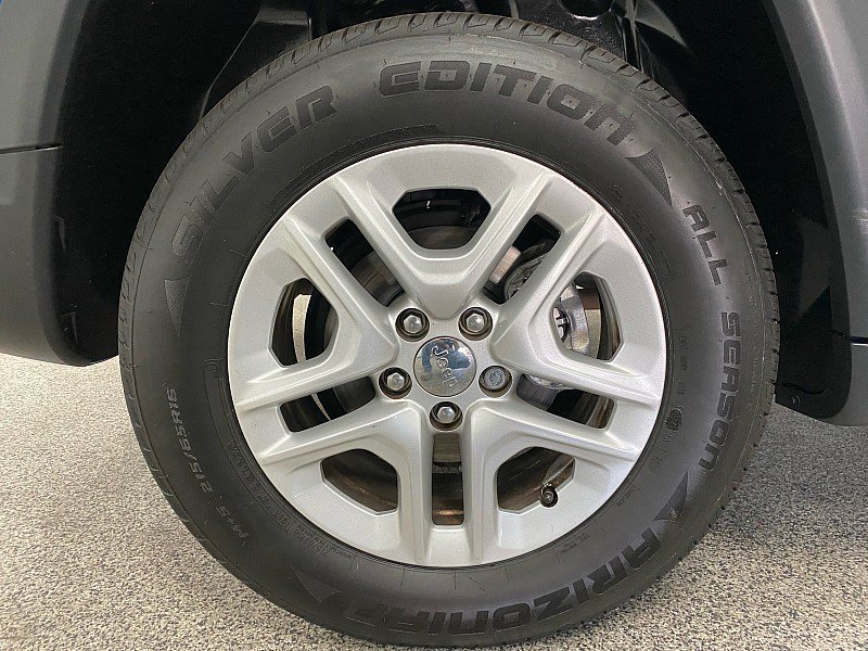 Used 2017 Jeep Compass Sport w/ Tech Group image 24