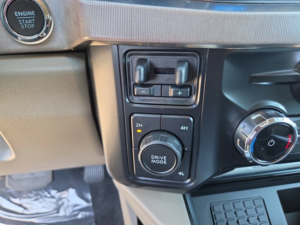 New 2027 Ford F250 Platinum w/ Platinum Plus Package AWD/4WD image 35