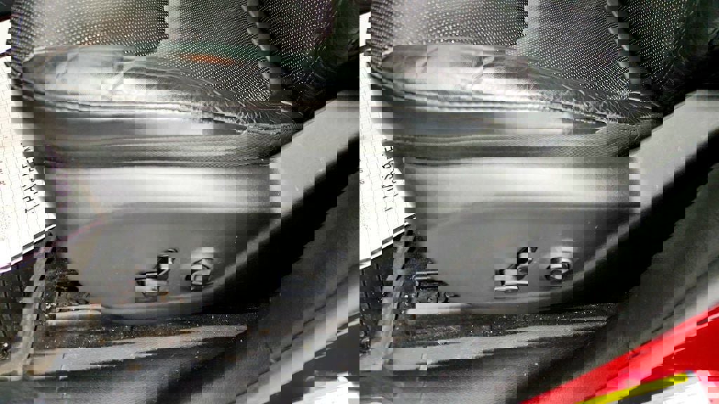 Used 2020 Jeep Cherokee Limited image 11