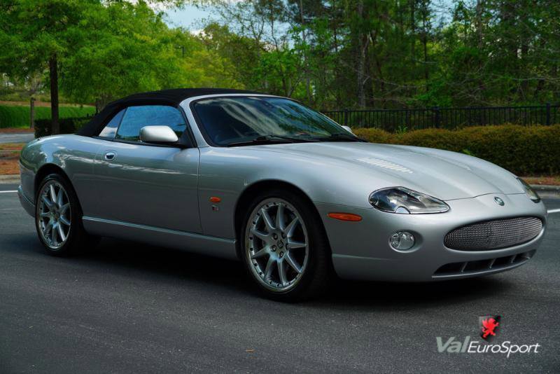 Used 2005 Jaguar XK8 Convertible image 26